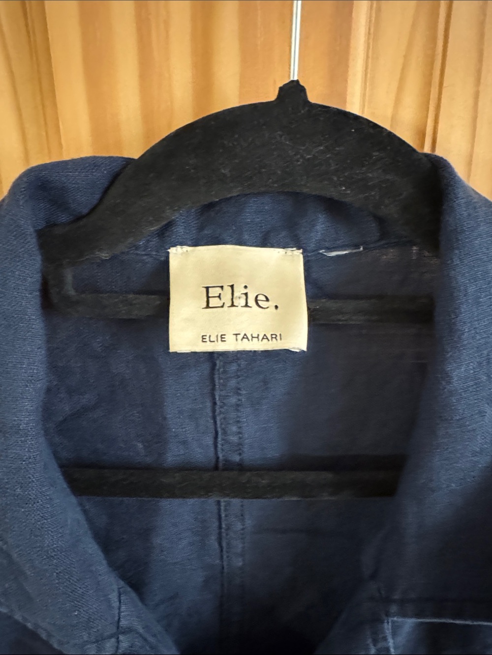 Elie Tahari Navy Linen Short-Sleeve Button Down Shirt - Picture 2 of 4